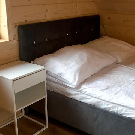 Feriehus Domki Falsztyn