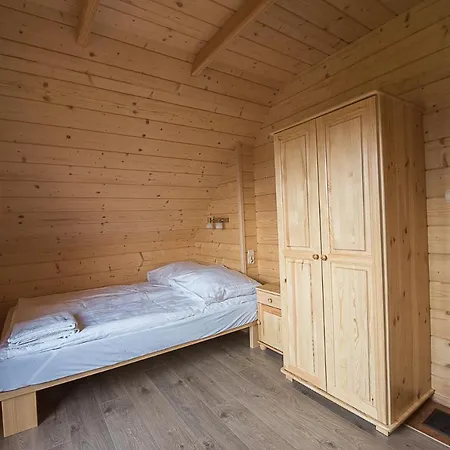 Vakantiehuis Domki Falsztyn *