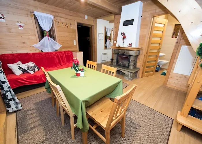 Domki Falsztyn 度假居 Falsztyn